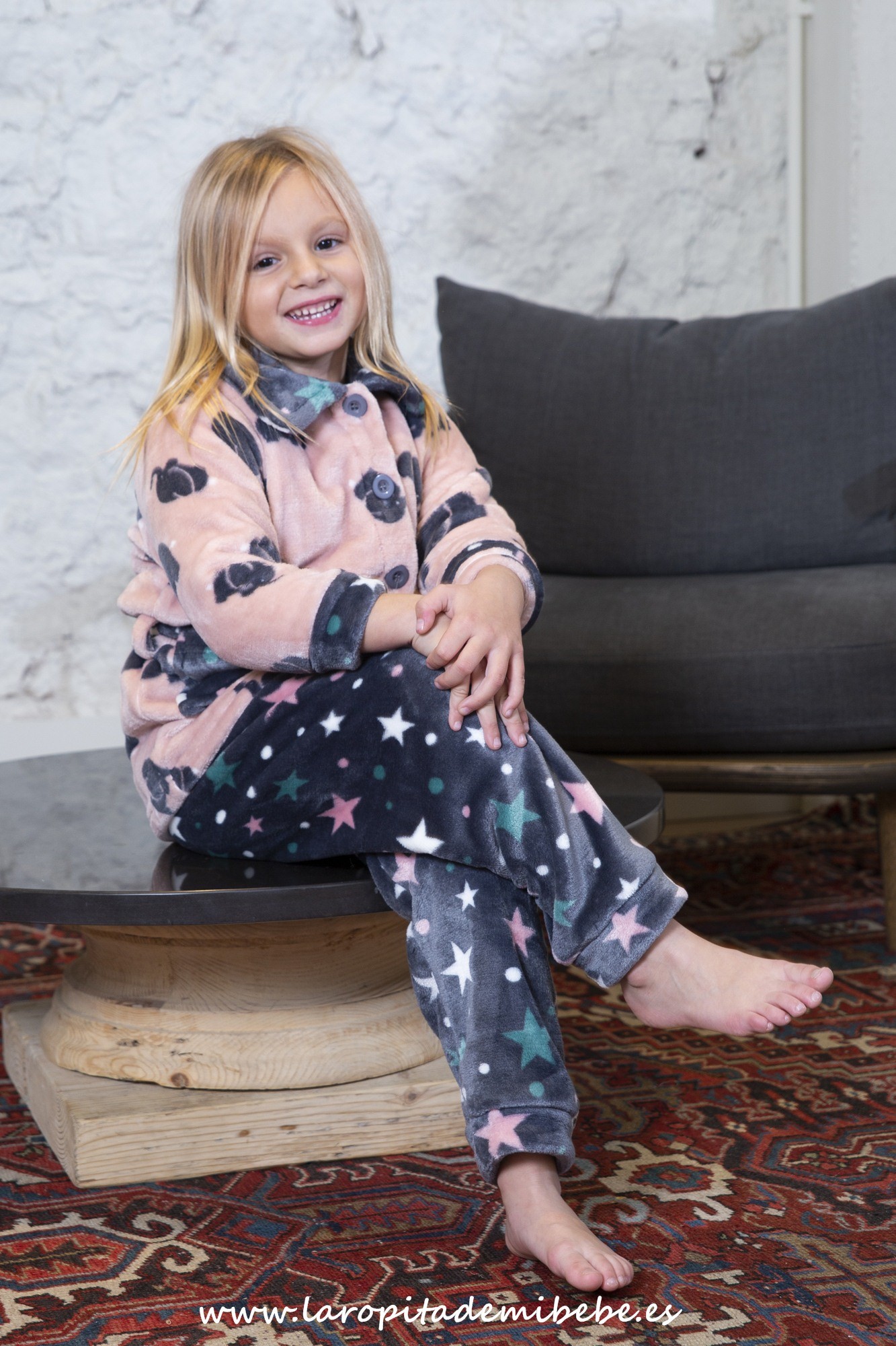 bata-nina-coralina-elefantes