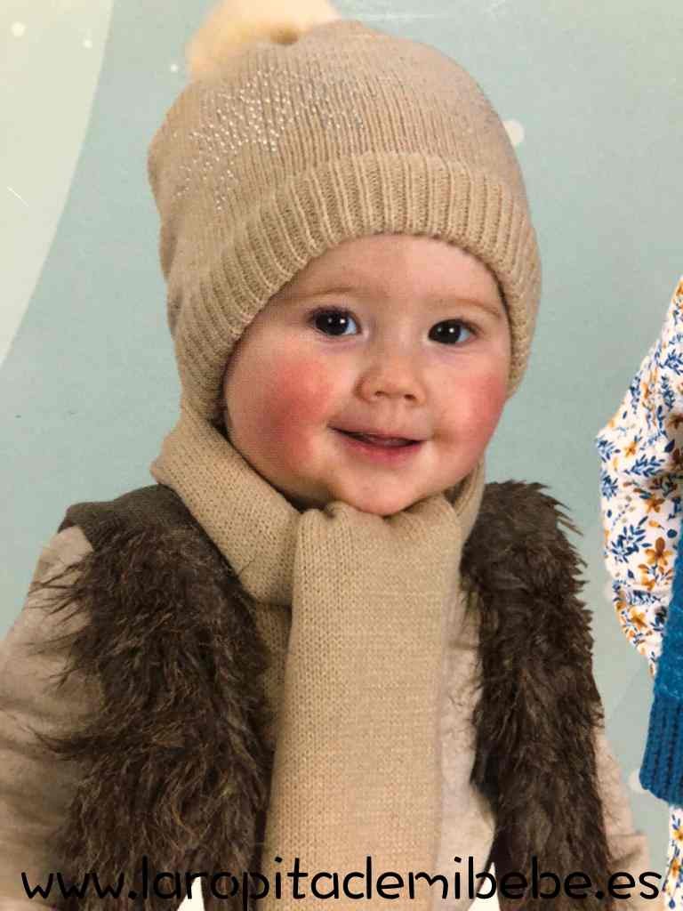 conjunto-bebe-bufanda-gorro-copos