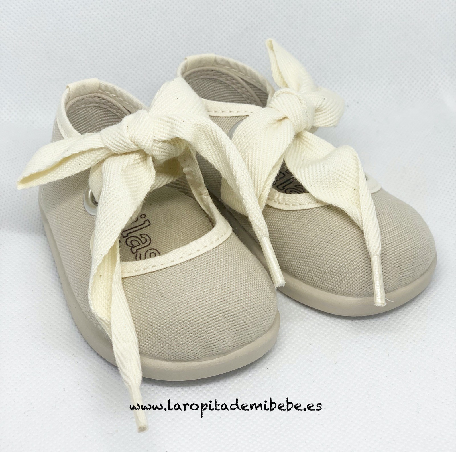 mercedita-angelitos-lona-batilas