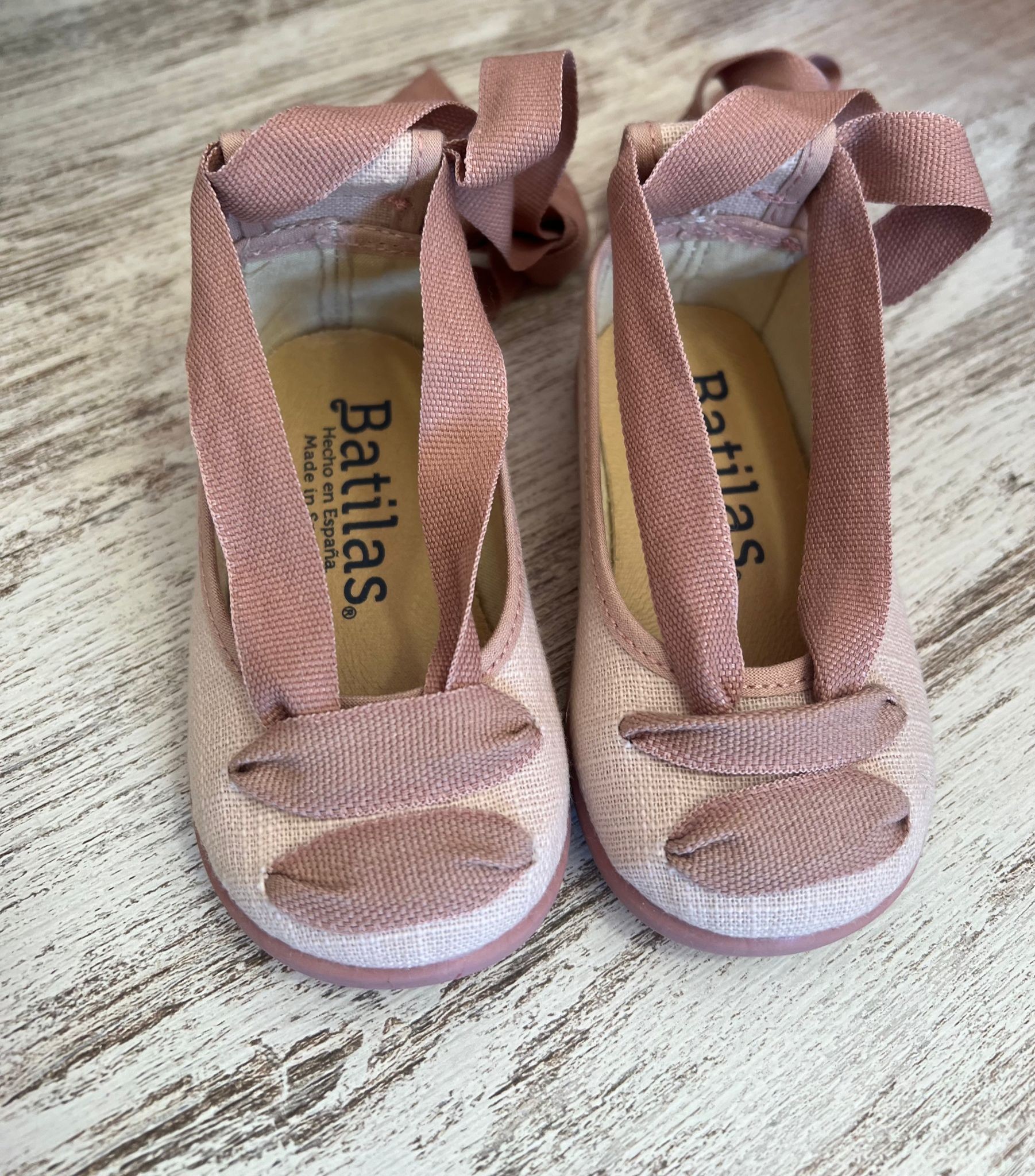 mercedita-con-cintas-batilas