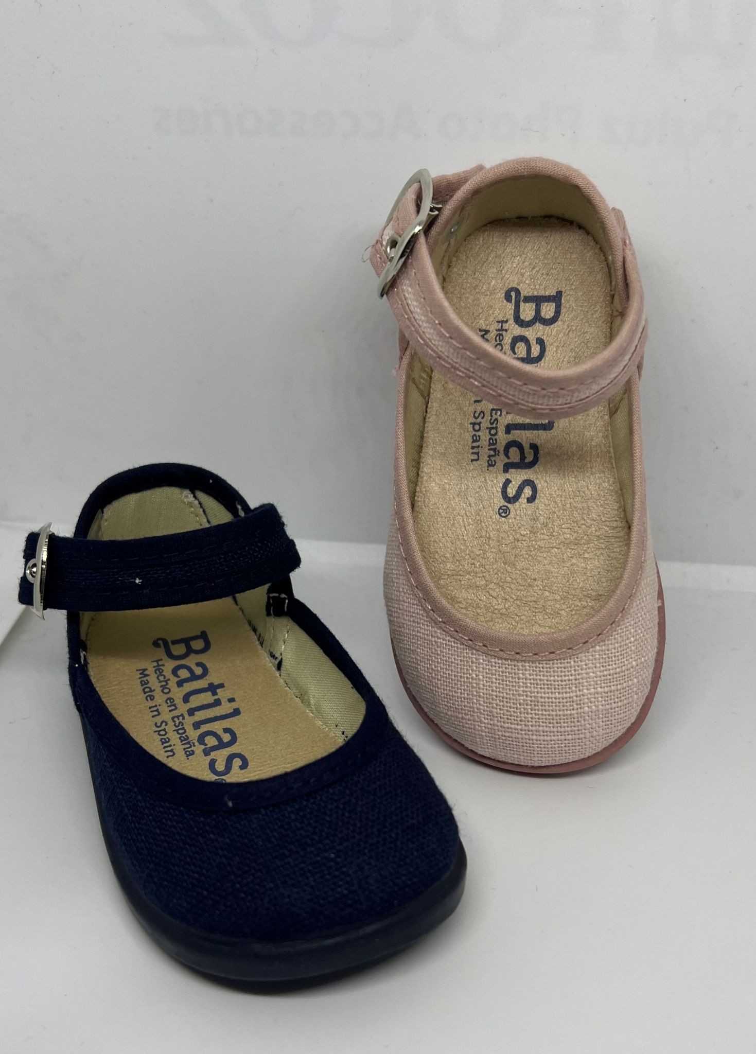 mercedita-lino-con-lazada-batilas