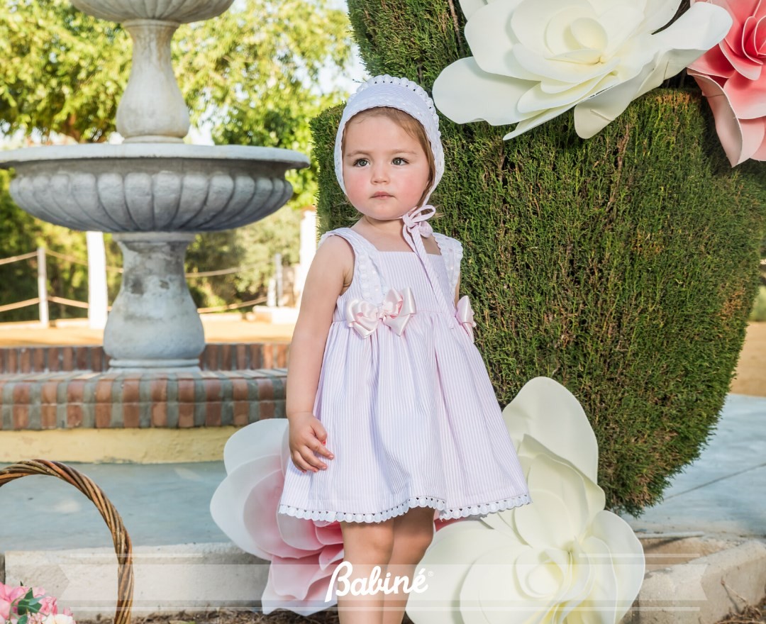 vestido-nina-sin-capota-rayas-rosas-babine