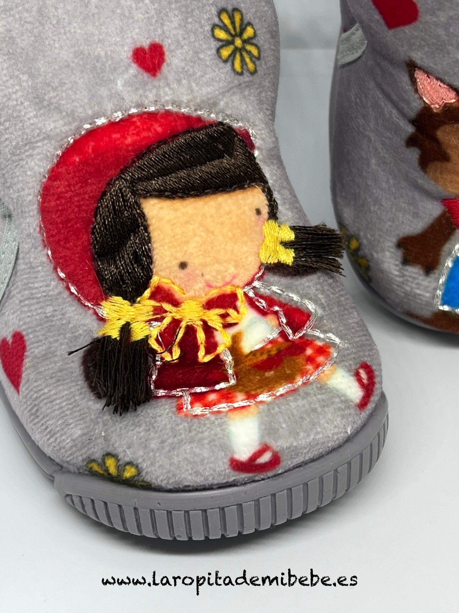 zapatilla-bota-casa-caperucita-batilas